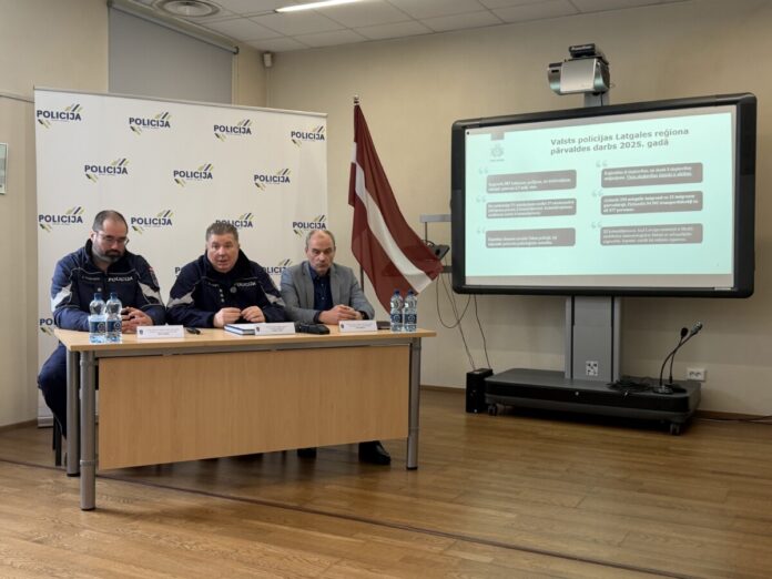 Пресс-конференция Латгальского управления Государственной полиции. Фото: Анна Кусиня Пресс-конференция Латгальского управления Государственной полиции. Фото: Анна Кусиня
