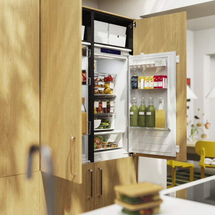 Холодильник и морозильная камера. Пресс-фото: IKEA Холодильник и морозильная камера. Пресс-фото: IKEA