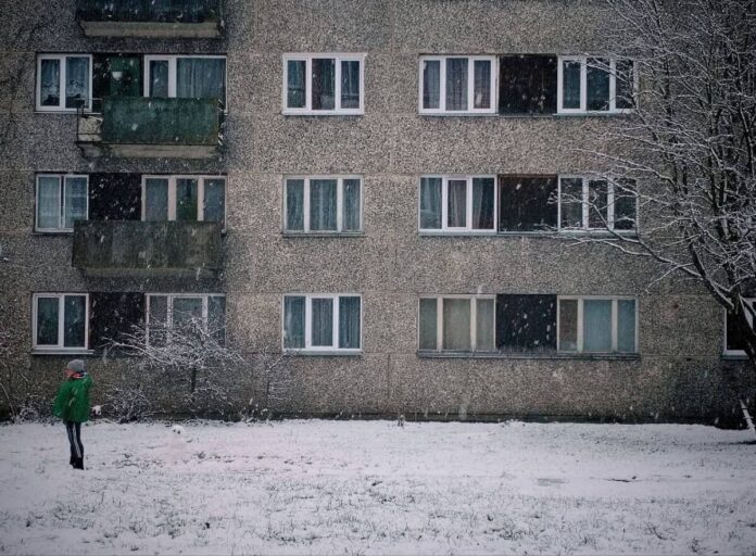 Пятиэтажка в Лудзе. Фото: Денис Бартецкий Пятиэтажка в Лудзе. Фото: Денис Бартецкий