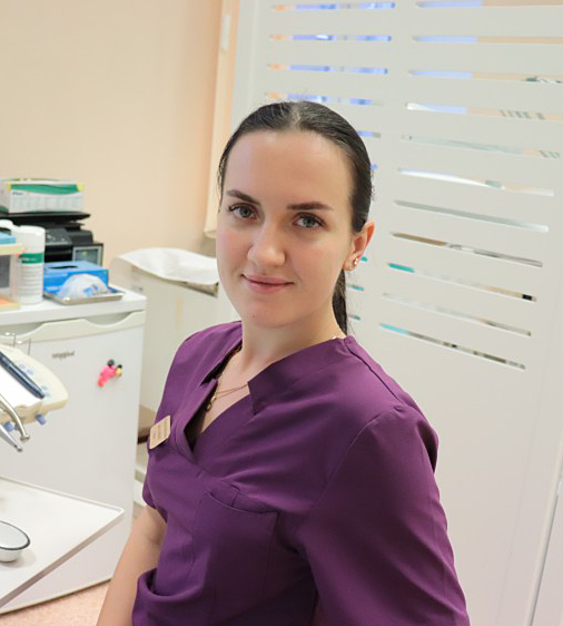 Диана Пудане — стоматолог, клиника Dentella