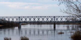 Даугавпилсский железнодорожный мост через Даугаву. Фото: daugavpils.lv