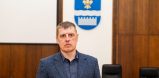 Депутаты городской думы Даугавпилса утвердили решение о назначении Ритварса Ширинса на пост заместителя начальника Полиции самоуправления. Фото: daugavpils.lv