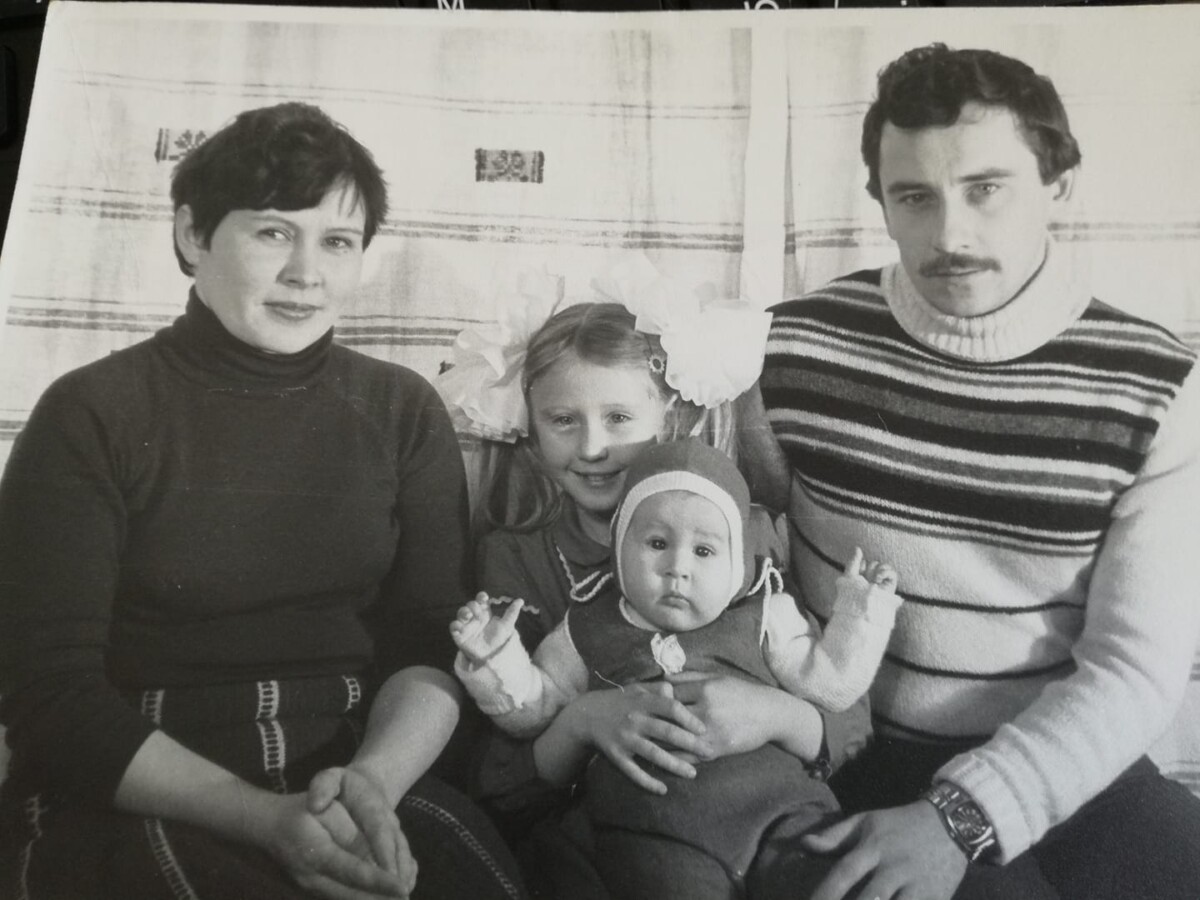 Семья Солдатёнок на Дальнем Востоке. 1985 год. Фото из личного архива