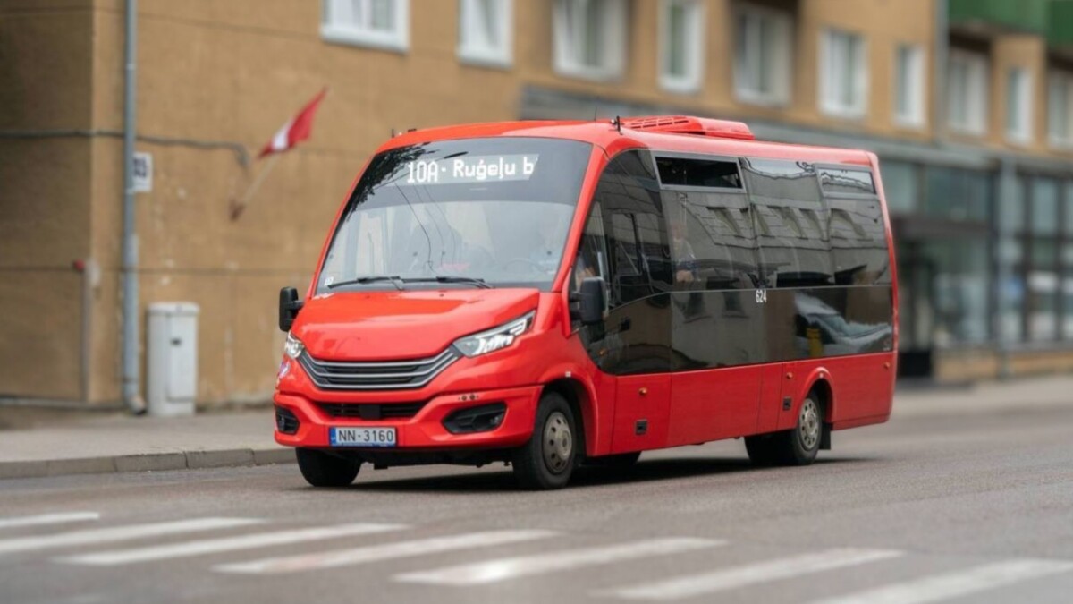 Общественный транспорт в Даугавпилсе. Автобус №10А. Фото: daugavpils.lv