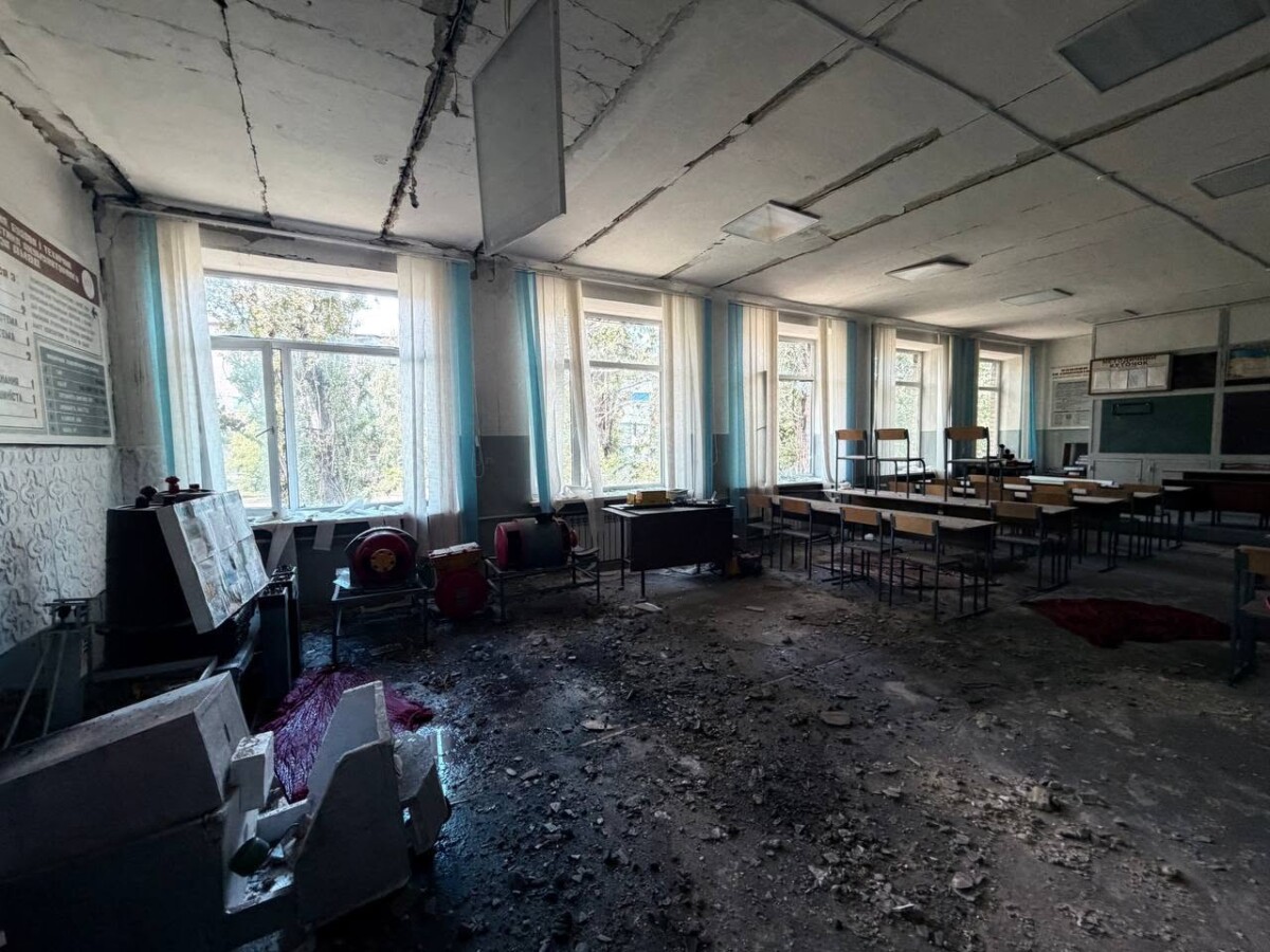 Последствия ударов российских дронов по городской инфраструктуре Шахтарского Днепропетровской области. Источник: телеграм-канал news shakhtarske
