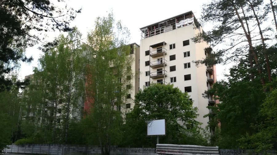 Недостроенное здание по адресу Фестивале,11 в Висагинасе. За ним так и закрепилось название "элитный дом". Фото: news.tts.lt