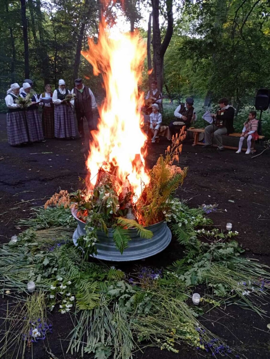 Мероприятие «Тропа ловцов счастья» в Медумском парке. Аугшдаугавский край, 19 июня 2026 года. Фото предоставлено организаторами