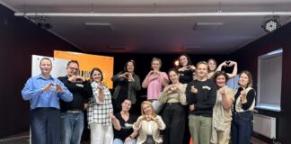 Встреча представителей негосударственных организаций (НГО) Латгалии с сертифицированным супервизором Яной Приедите в рамках проекта «Граница молчания: голоса Латгалии против насилия». Даугавпилс, New East, 10 июня 2026 года. Фото: Cita Daugavpils
