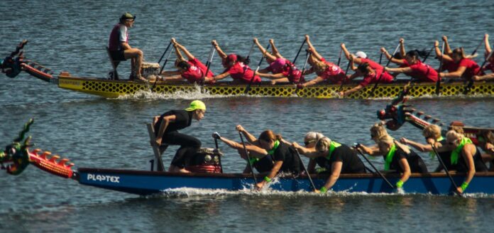 Международный фестиваль водного спорта Dragon Boat в Даугавпилсе. 2019 год. Фото: Евгений Ратков