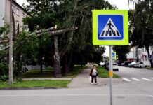 Последствия бури в Даугавпилсе. 22 августа 2026 года. Фото: Ивар Сойканс / LETA