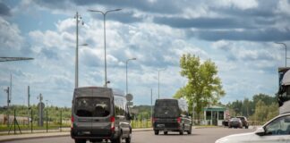 Пограничный пункт «Патерниеки» на границе с Беларусью снова работает. Решать вопрос о его закрытии пока не будут Пограничный пункт "Патерниеки" на латвийско-белорусской границе. Иллюстративное фото: rs.gov.lv