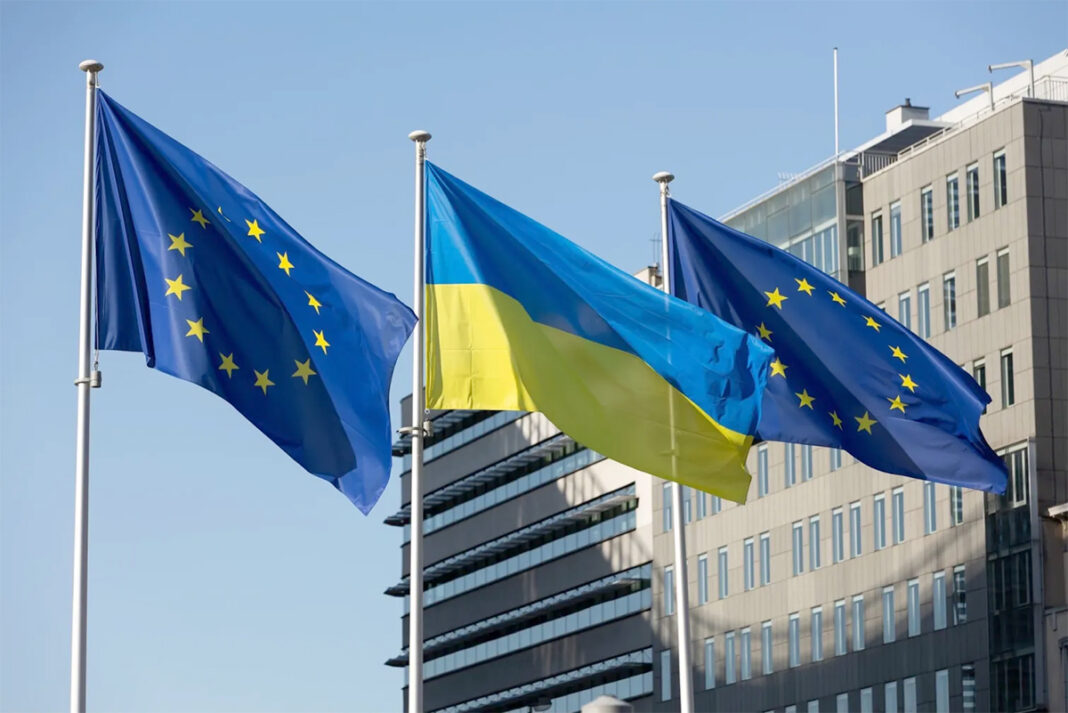 Флаги перед штаб-квартирой Европейской комиссии в Брюсселе. Источник: Center for European Policy Analysis (CEPA) Флаги перед штаб-квартирой Европейской комиссии в Брюсселе. Источник: Center for European Policy Analysis (CEPA)