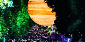 Праздник улицы Ригас в Даугавпилсе 13 сентября 2025 года. В этом году праздник пройдёт в субботу, 12 сентября. Начало в 20:00. Фото: Андрей Емельянов