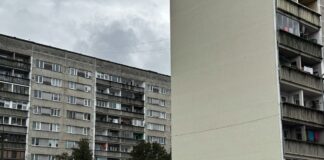 Многоквартирные дома на Новом Строении в Даугавпилсе, на улице Пушкина. 20 сентября 2026 года. Фото: Анастасия Шубина