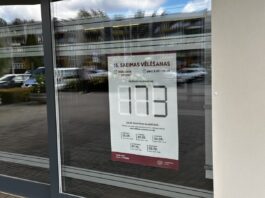 Избирательный участок в Даугавпилсе, во Дворце культуры. 28 сентября 2026 года. Фото: Анастасия Шубина