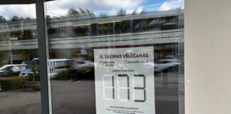Избирательный участок в Даугавпилсе, во Дворце культуры. 28 сентября 2026 года. Фото: Анастасия Шубина