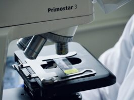 С 1 октября кабинет приёма анализов лаборатории Даугавпилсской региональной больницы (ДРБ) на улице Васарницу, 20, будет работать и в выходные дни. Иллюстративное фото: ДРБ