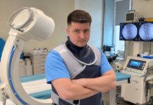 Леонид Соловьёв, анестезиолог, реаниматолог и алголог Даугавпилсской региональной больницы. Фото: ДРБ
