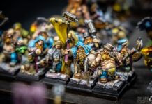 С 7 по 9 августа в Кракове прошёл чемпионат мира по игре The 9th Age. Вот лишь малая часть фигурок, которыми играли участники чемпионата, в том числе и даугавпилчанин Артур Фишер. Фото: The Lens Viking