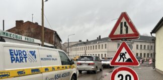 Ремонт дороги на улице Нометню продлили до 30 октября. Фото: Эвелина Майбогина (26 октября 2026 года)